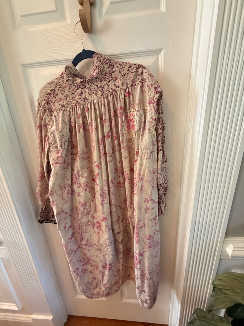 MAGNOLIA PEARL Boho Floral Pintuck Tunic Dress in Blush Beige and Rose - Picture 2 of 3